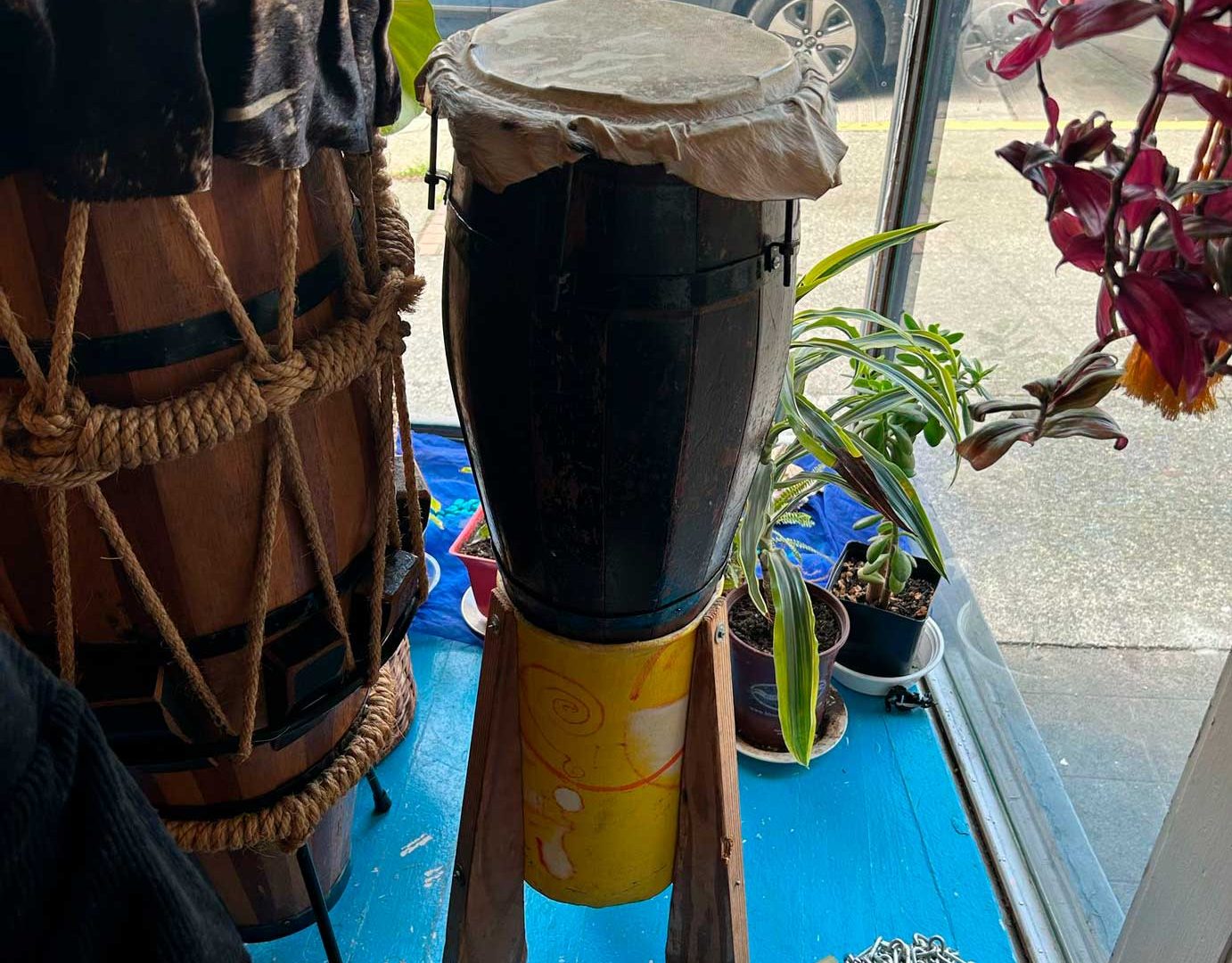 El tambor / The drum by Lisa Guity