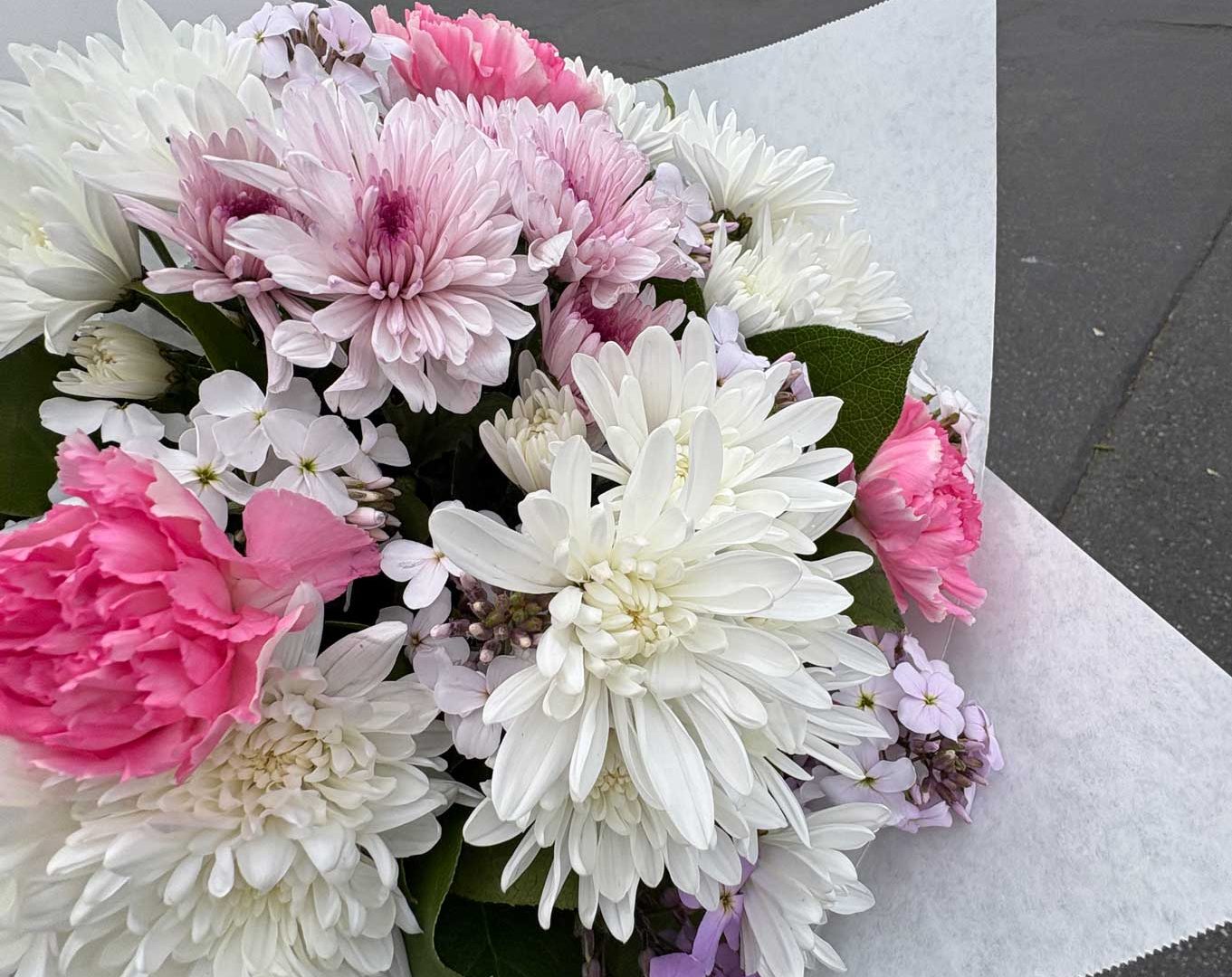 Flowers / Flores By Halaya Armstrong